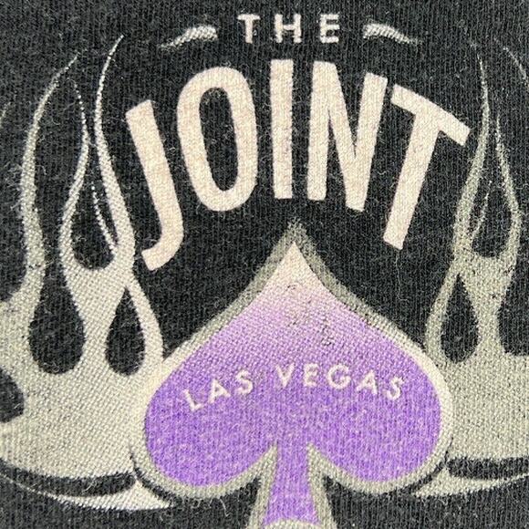 Vintage Motley Crue Las Vegas Tour Short Sleeve Cotton T Shirt Size XL Black - Picture 2 of 8